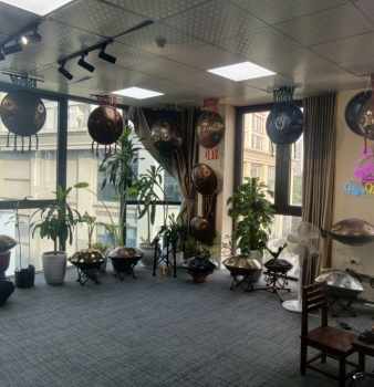 Vì Sao Âm Thanh Thiền Định Handpan Giúp Tĩnh Lặng Tâm Trí Kỳ Diệu?