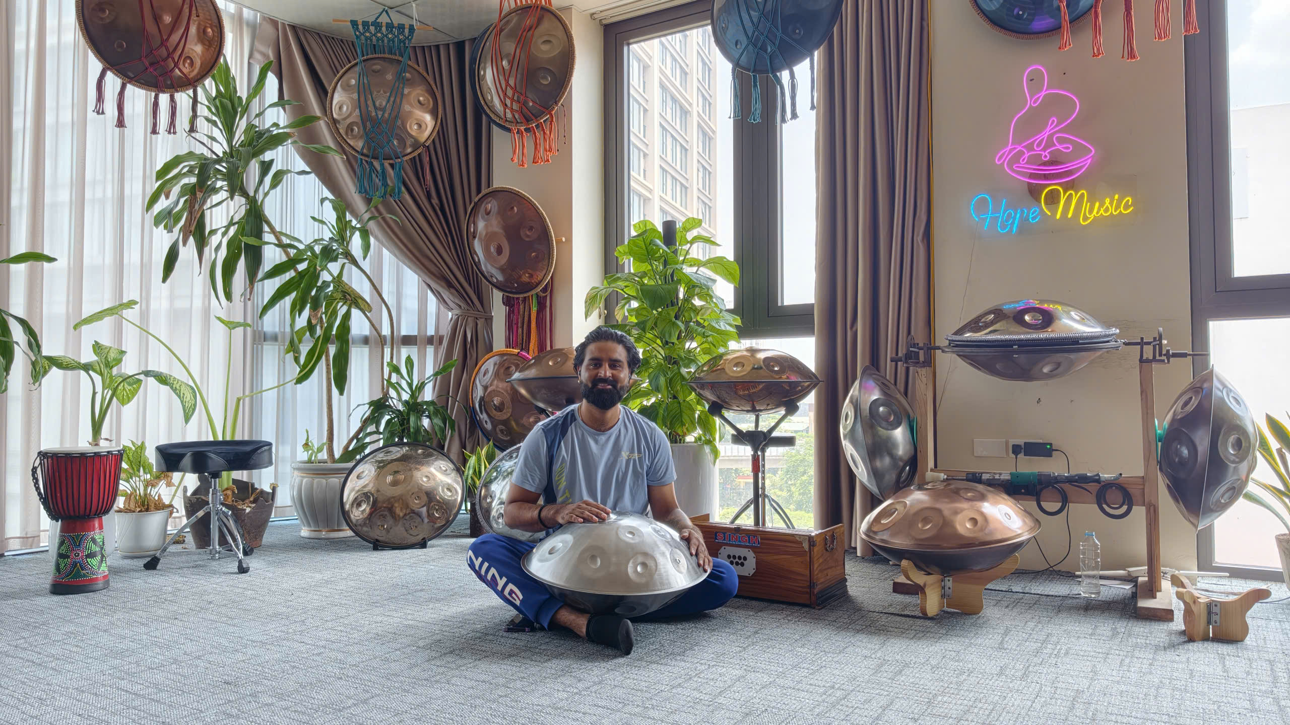Handpan mua o dau chat luong gia tot tai Viet Nam