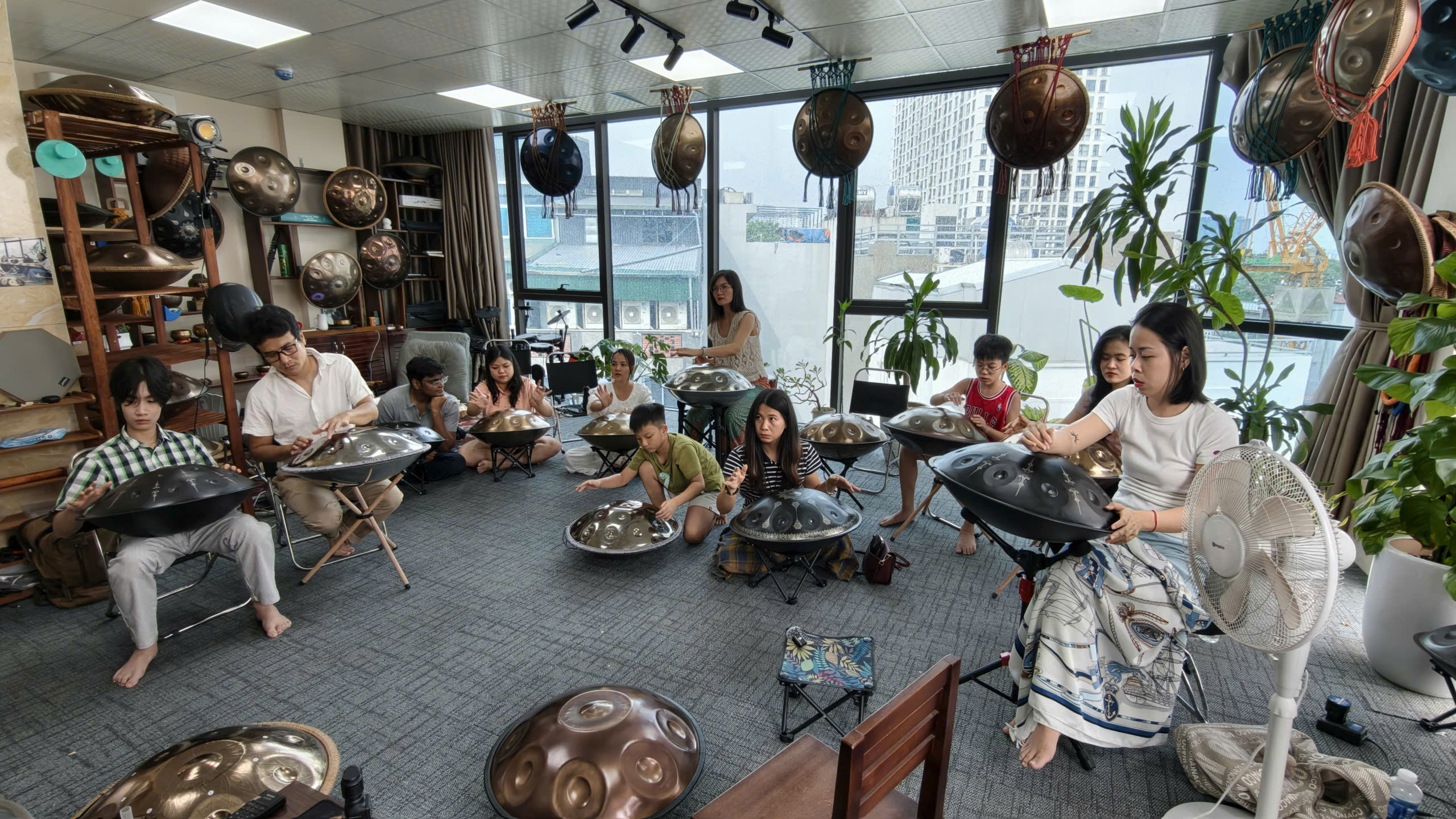 Bang gia tham khao cac dong handpan tai Hope Music uy tin so 1 VN