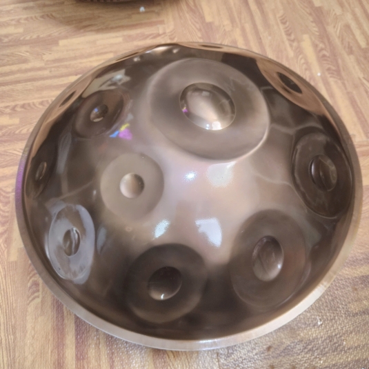 Hand Pan D Kurd 16 Nốt Châu Âu Thép Ember