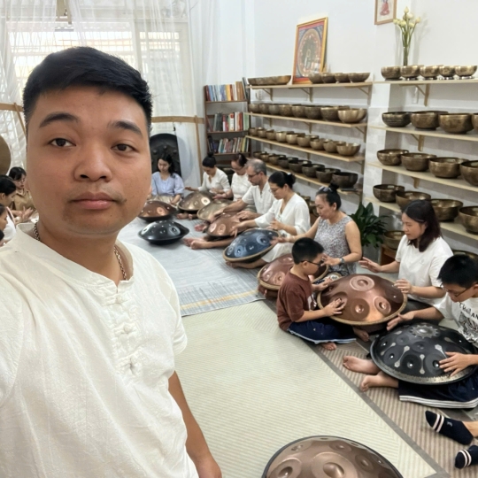 Khóa học Handpan 6 buổi kèm việc cho mượn trống và sử dụng giáo trình của Malter Marten