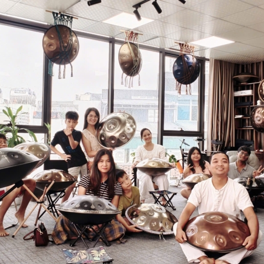 Khóa học Handpan 4 buổi kèm việc cho mượn trống và sử dụng giáo trình của Malter Marten